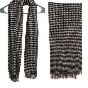 Cashmink- Unisex Black and White Houndstooth Scarf with Fringe Detail, OS
